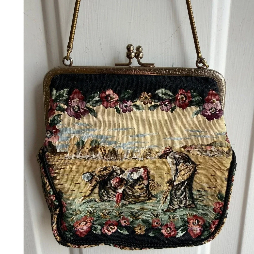 Vintage 1950's Walborg French Country Tapestry Woven‎ Clutch Purse